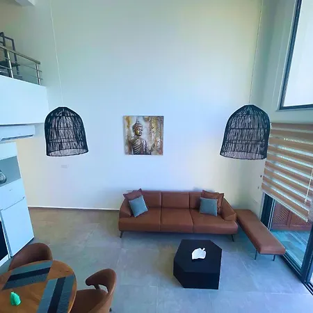 Azure Pearl Oceanfront Loft Spacious Rooftop Terrace Pool