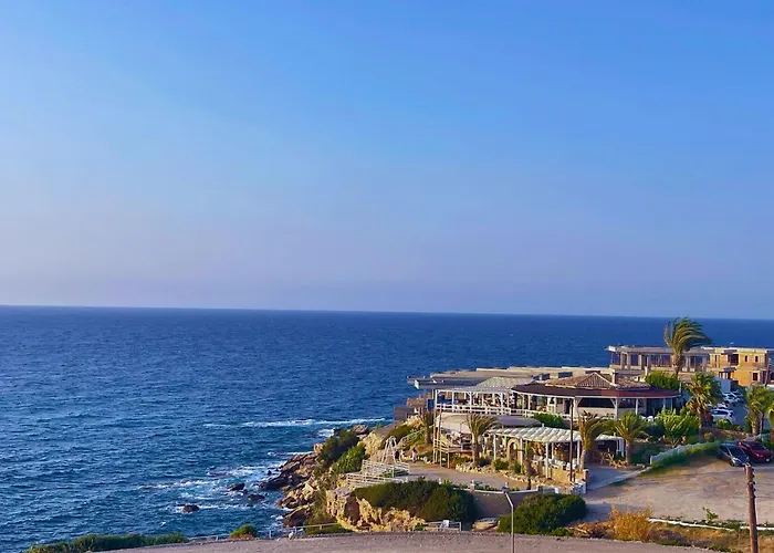 Azure Pearl Oceanfront Loft Spacious Rooftop Terrace Pool