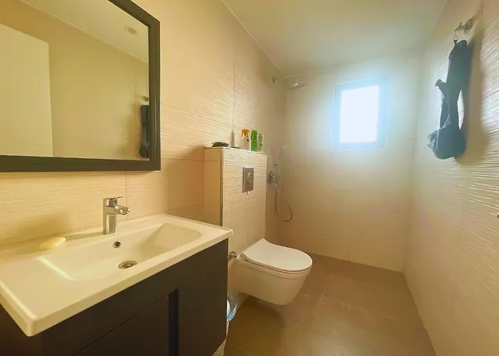 Apartmán Azure Pearl Oceanfront Loft Spacious Rooftop Terrace Pool *