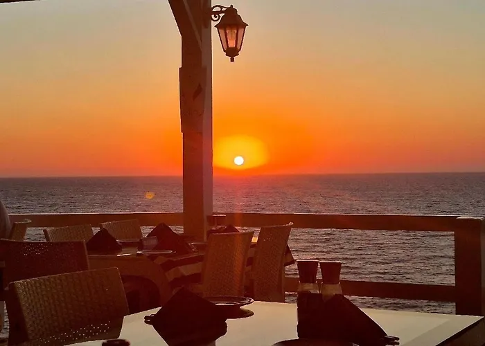 Apartmán Azure Pearl Oceanfront Loft Spacious Rooftop Terrace Pool *